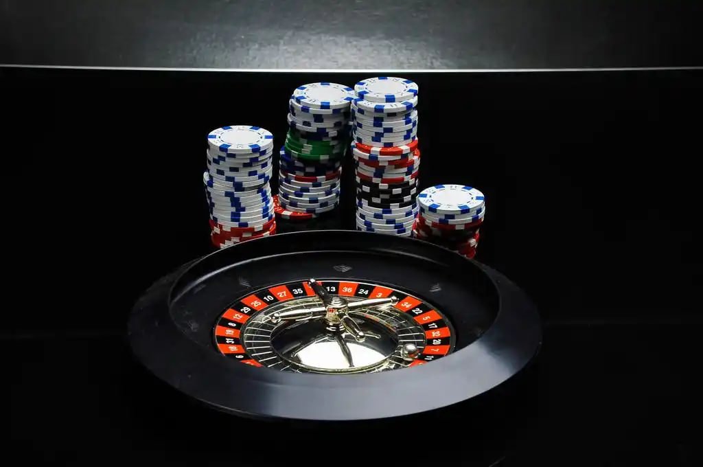 Stake and bet selection in Bonanza Gold